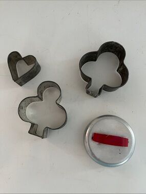 Vintage Metal Club & Heart Cookie Cutter Set with red handled biscuit cutter